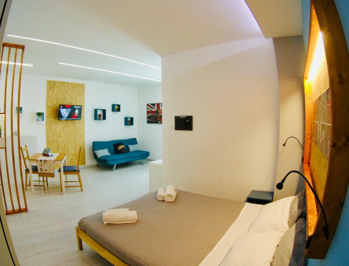 2 Holiday home *